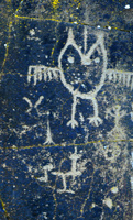 Petroglyphs at Horsethief Lake